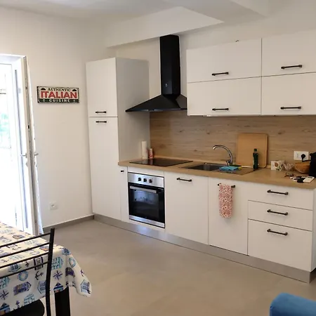 Apartment Riva Ponente *
